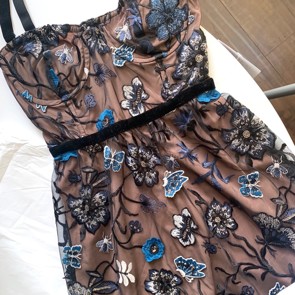 For Love And Lemons Beatrice Strappy Maxi Dress - Picture 8 of 8